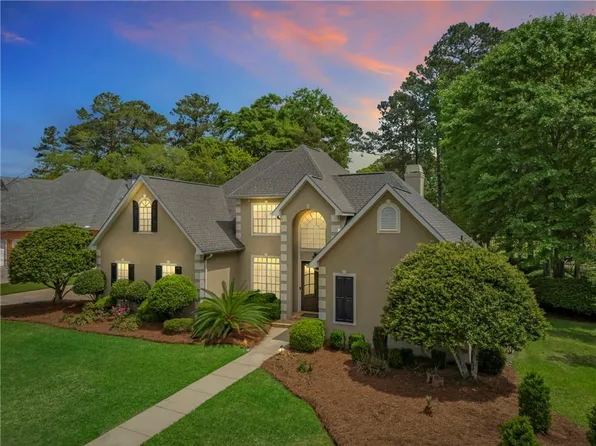 30618 Middle Creek Cir, Spanish Fort, AL 36527