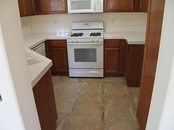 4th image of 30484 Pelican Bay Ln #103