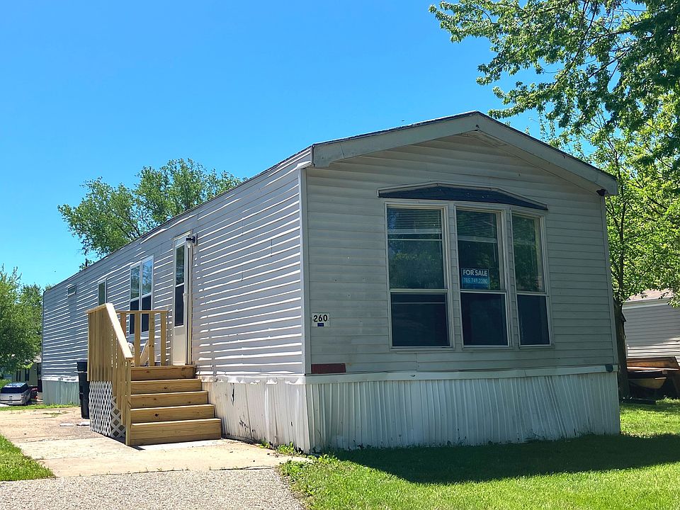 1st image of 3323 Iowa St Lot 260