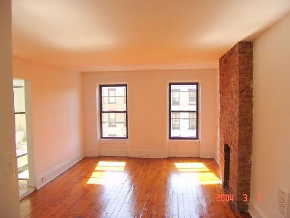 1st image of 914 President St APT 4