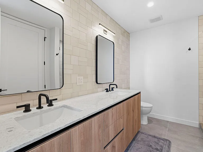 84 East Ave #3810 — Photo 15
