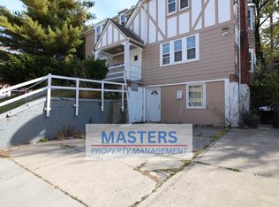 2547 Greenway St #2, Toledo, OH 43607