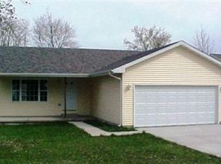 3826 Schneider Ave, Lake Station, IN