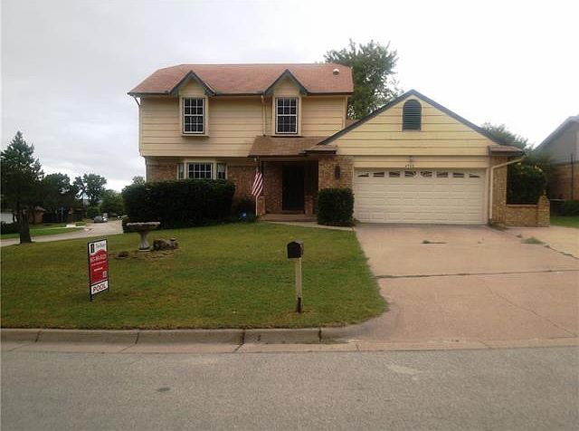 1st image of 4900 Dufferin St