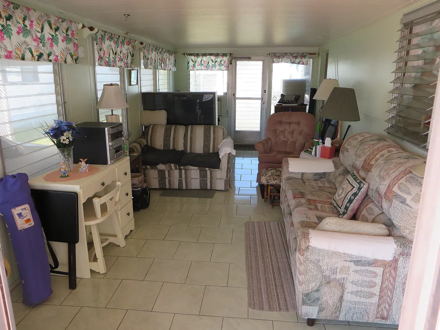 2 bed, 650 sqft, $1,100 — Photo 4
