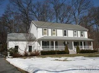 15 Park Trl, Croton On Hudson, NY 10520