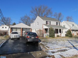 2711 Springhill Rd, Secane, PA 19018