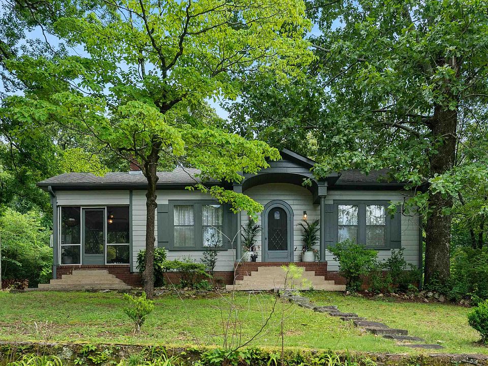 1st image of 438 Horner Dr