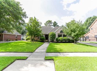 16907 Scenic Lakes Way, Houston, TX 77095