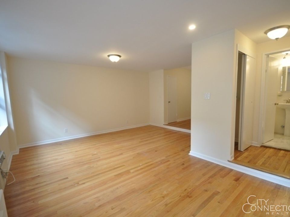 1st image of 139 E 27th St APT 2A