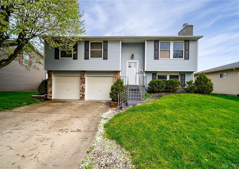 1st image of 554 Marshall Dr