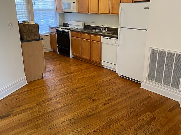 3rd image of 1970 W Lawrence Ave #9uhyvm6u1