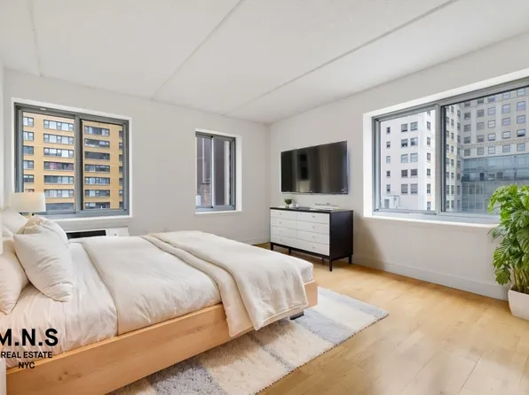 63 Schermerhorn Street image 1 of 6