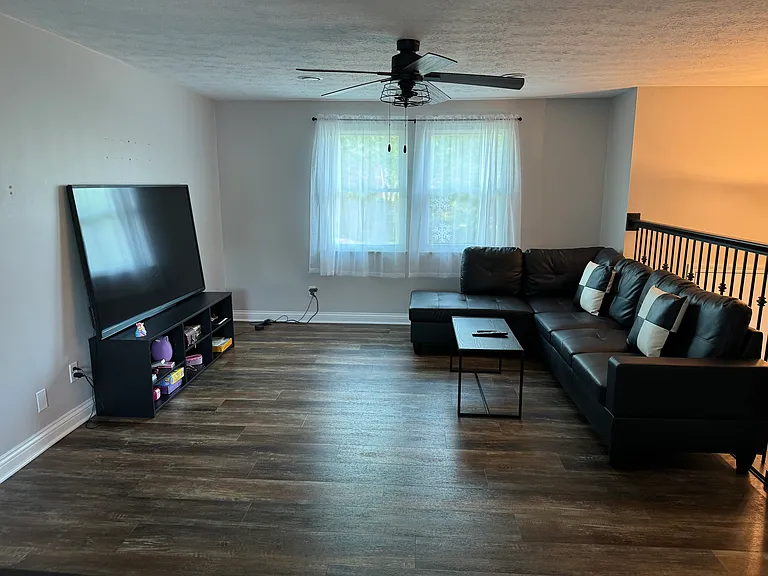 115 Heston Dr — Photo 7