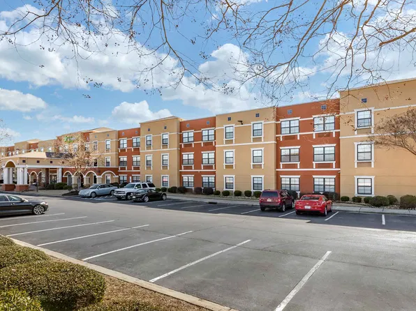Charlotte - Pineville - Pineville Matthews Rd, 8405 Pineville Matthews Rd, Charlotte, NC 28226