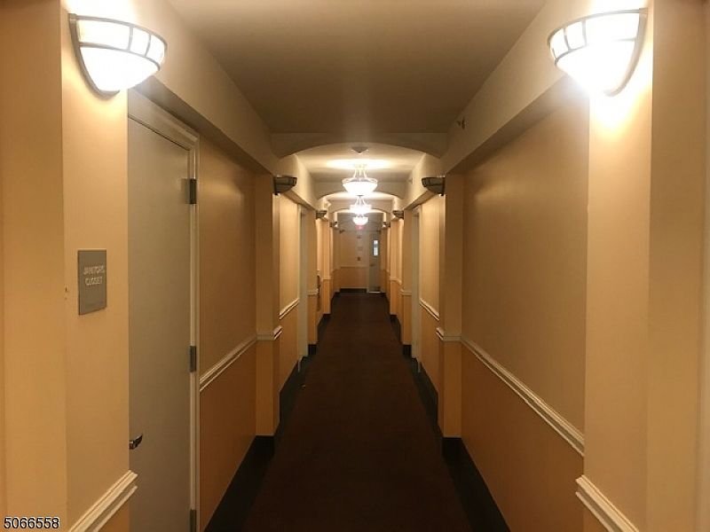 1st image of 70 S Munn Ave APT 505