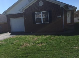 347 Catalpa Cir, Bowling Green, KY 42104