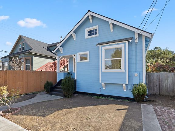 2nd image of 526 E Santa Inez Ave