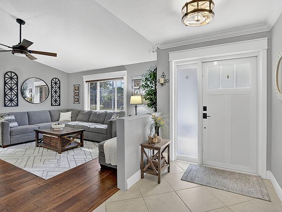 5th image of 11611 SW 52nd Street