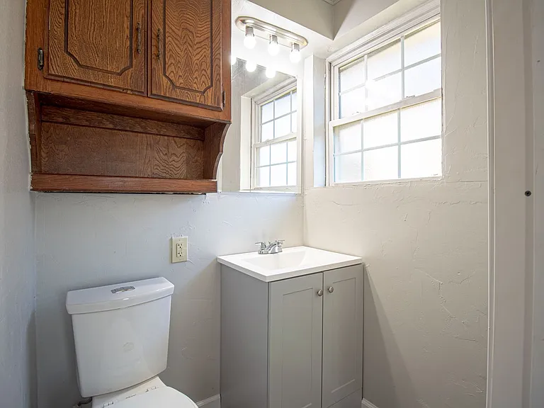 4101 SE 45th St — Photo 37
