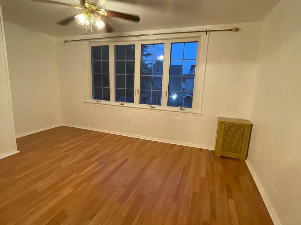 1st image of 10436 129th St #2