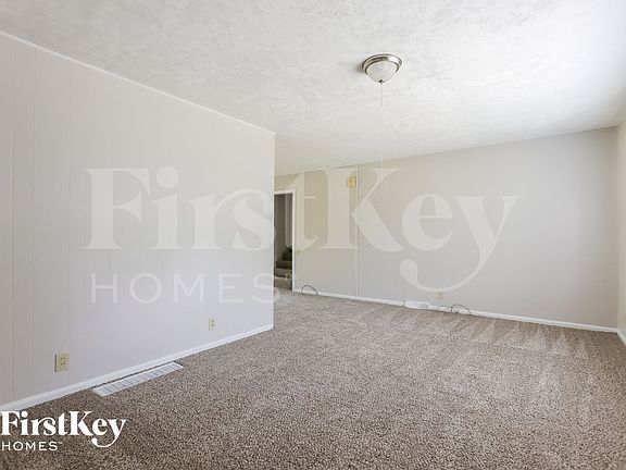3rd image of 8405 E 47th St