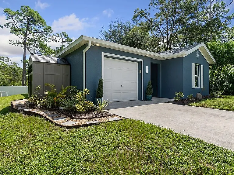 12380 Easha Blvd — Photo 2