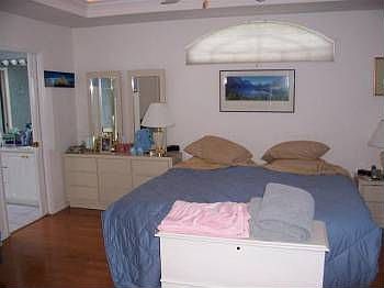 4th image of 10513 NW 32nd Pl