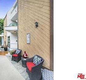 4th image of 607 Glenmore Blvd APT B