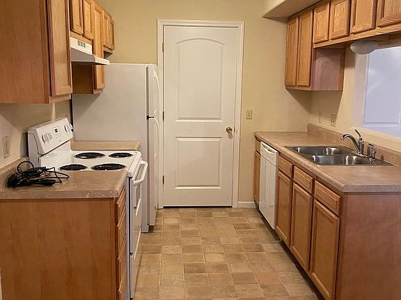 2nd image of 2400 McFarland Dr #0