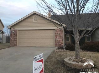 2624 Sawgrass Dr, Lawrence, KS 66047