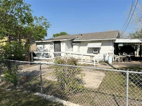 2nd image of 432 Heidrick Ave