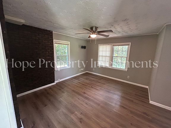 3rd image of 78 Ralls Rd