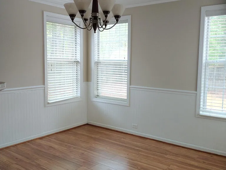 2390 Manor Oak Ct — Photo 3