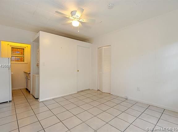 4th image of 1217 SE 1st St #2