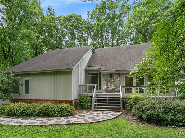 10605 Cloister Dr, Henrico, VA 23238