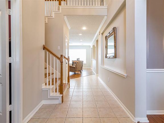 2nd image of 11711 Rivermist Ct