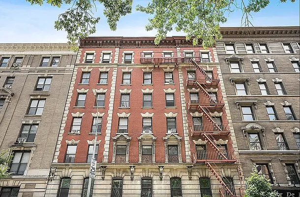 Rented by Compass | media 18