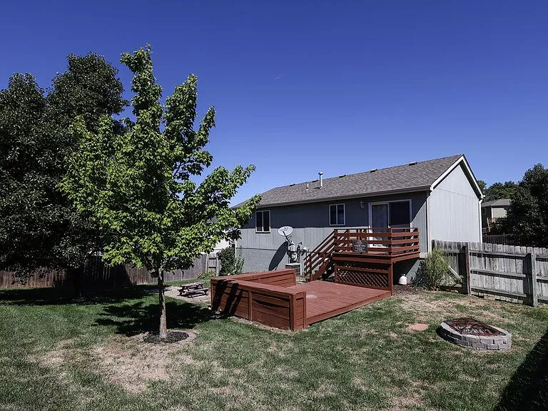 1123 Rawhide Rd — Photo 23