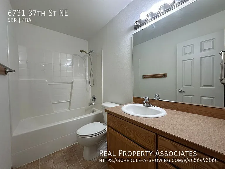 6731 37th St NE — Photo 20