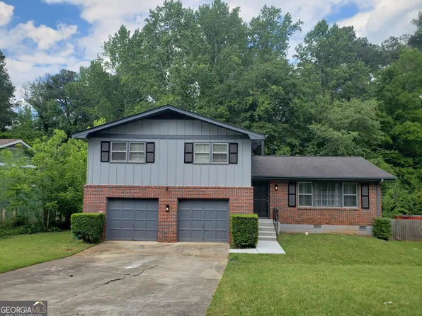 4274 Carrollwood Dr, Stone Mountain, GA 30083