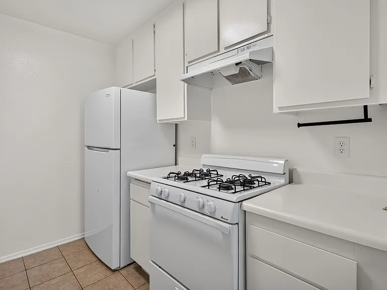10749 Francis Pl — Photo 21