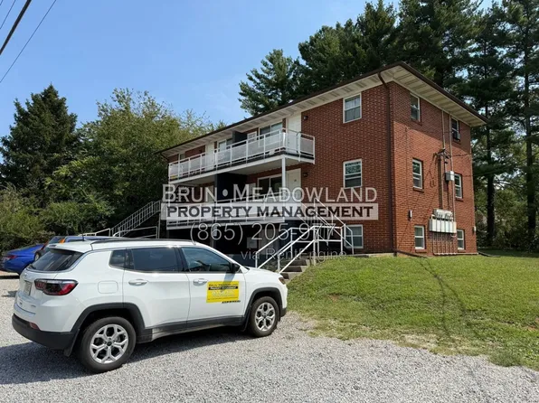 1436 McArthur Rd #18, Maryville, TN 37804