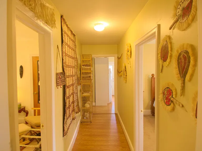 1831 Oxford Ave SW #D — Photo 9