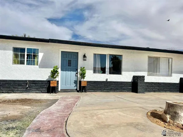 8427 S Coconino Ln, Yuma, AZ 85364