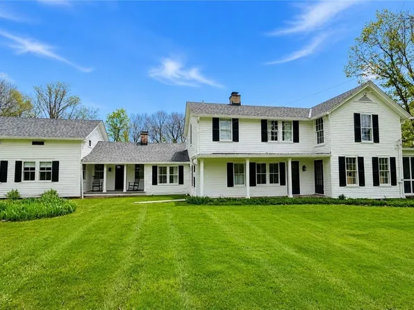 14631 County Line Rd, Chagrin Falls, OH 44022