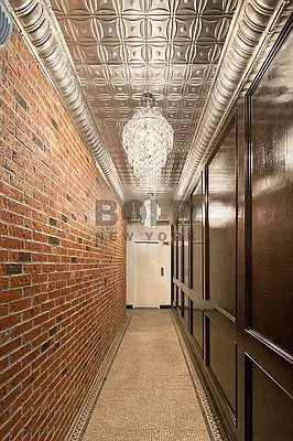 Rented by Bold New York | media 6