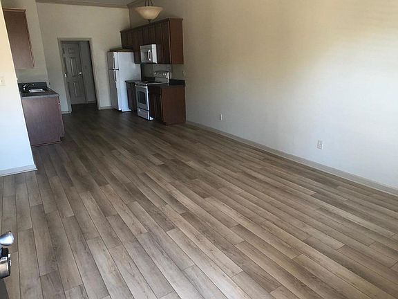 2nd image of 205 Lodge Dr #A