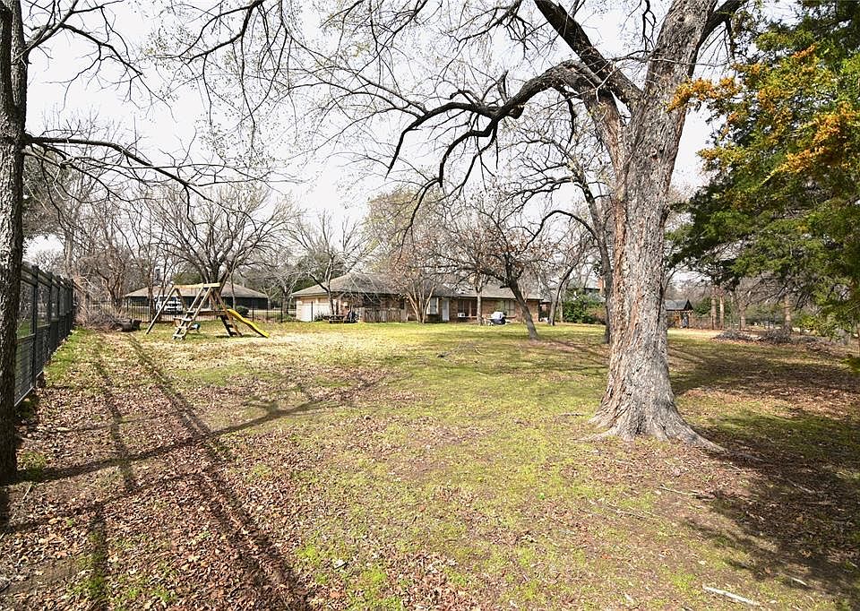 1st image of 1211 Wood Creek Ln