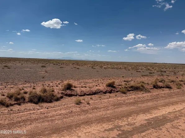 307 Encanto Cir, Winslow, AZ 86047